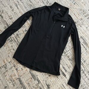 Under armour size small half zip long sleeve